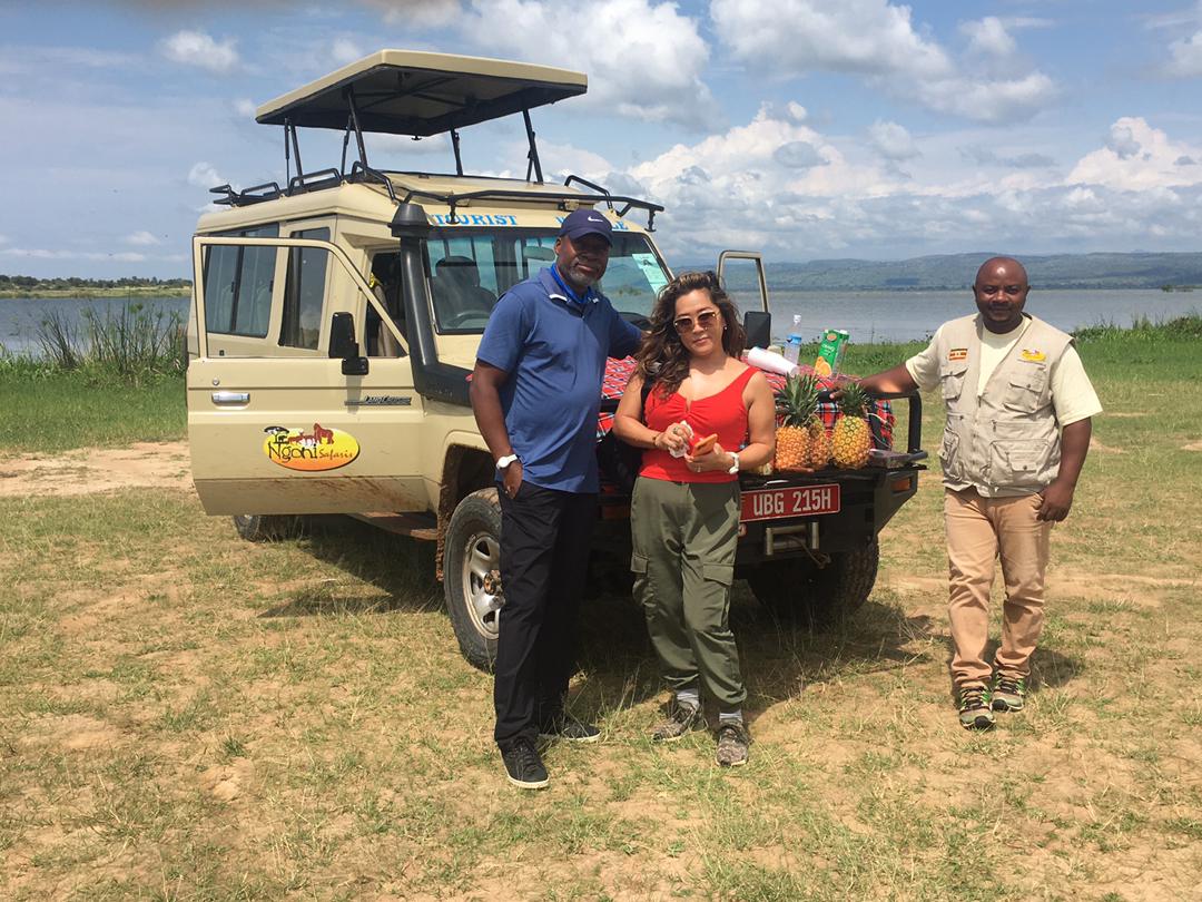 Osaka naomi's parents at Murchison falls np