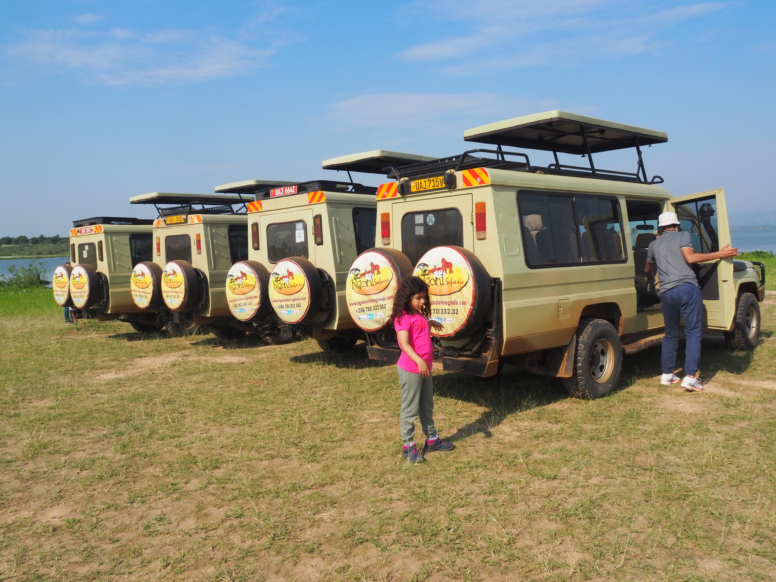 Safari landcruisers for hire in uganda