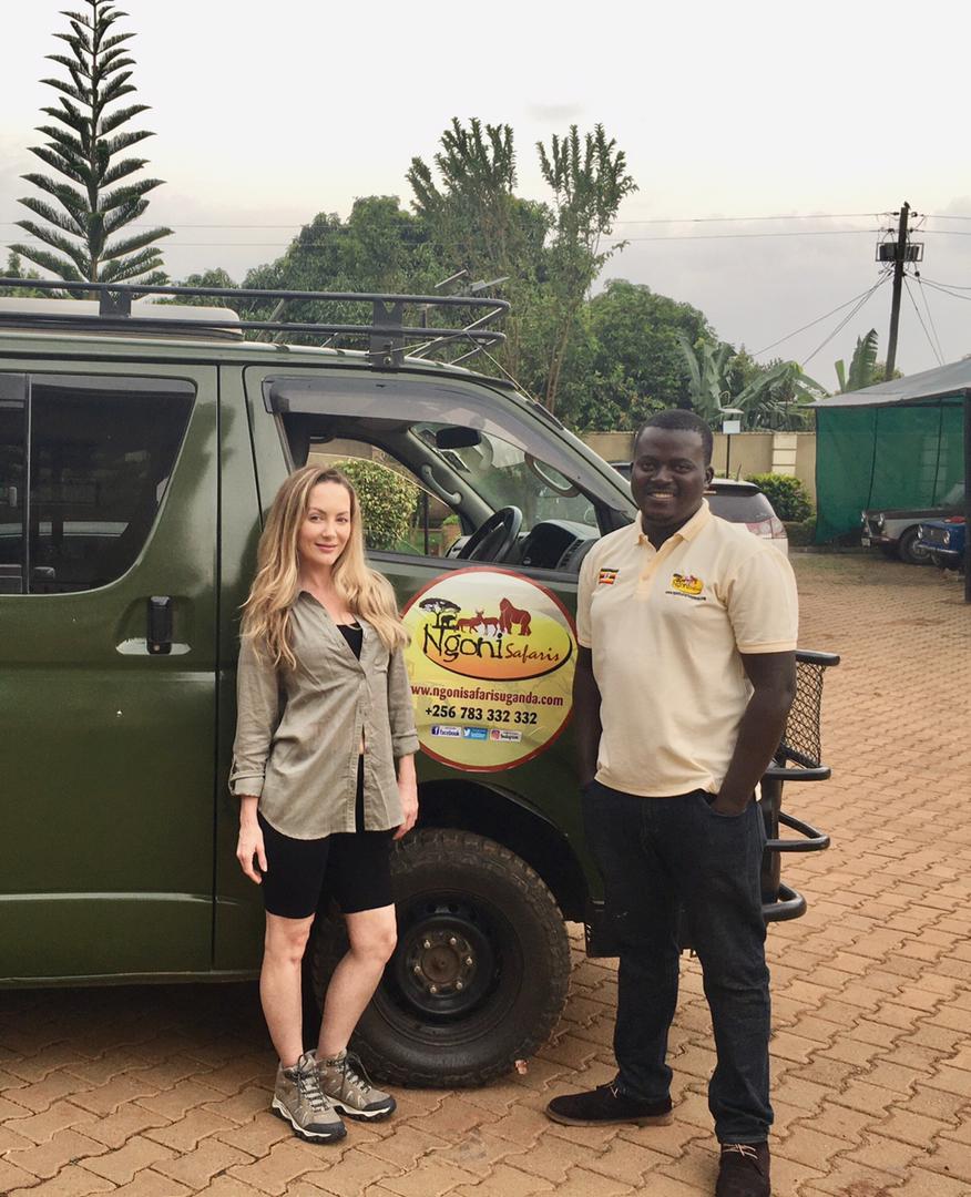 female solo traveller to uganda