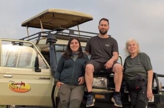 American Tourists Travel with Ngoni Safaris | Best Uganda Safari Company